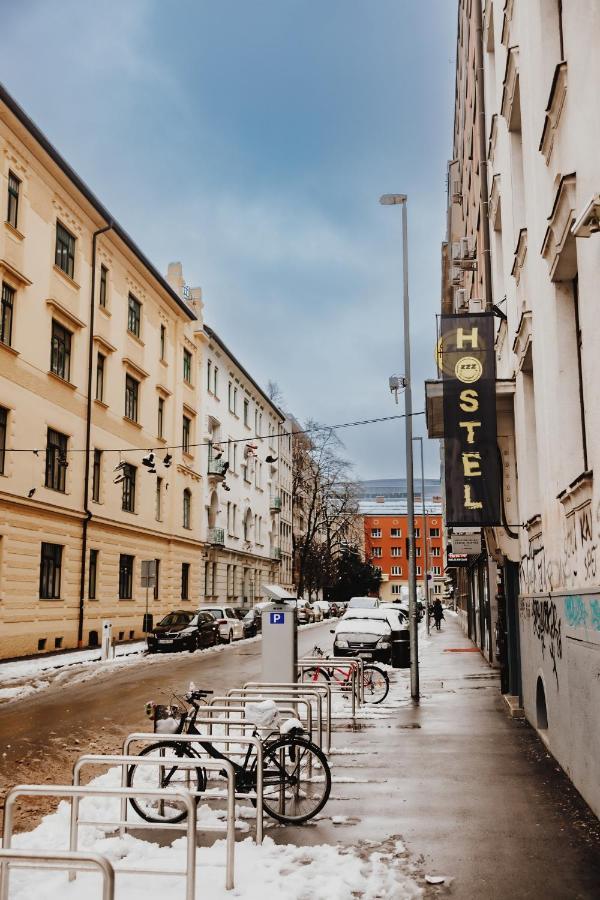Party Hostel Zzz Ljubljana Ngoại thất bức ảnh