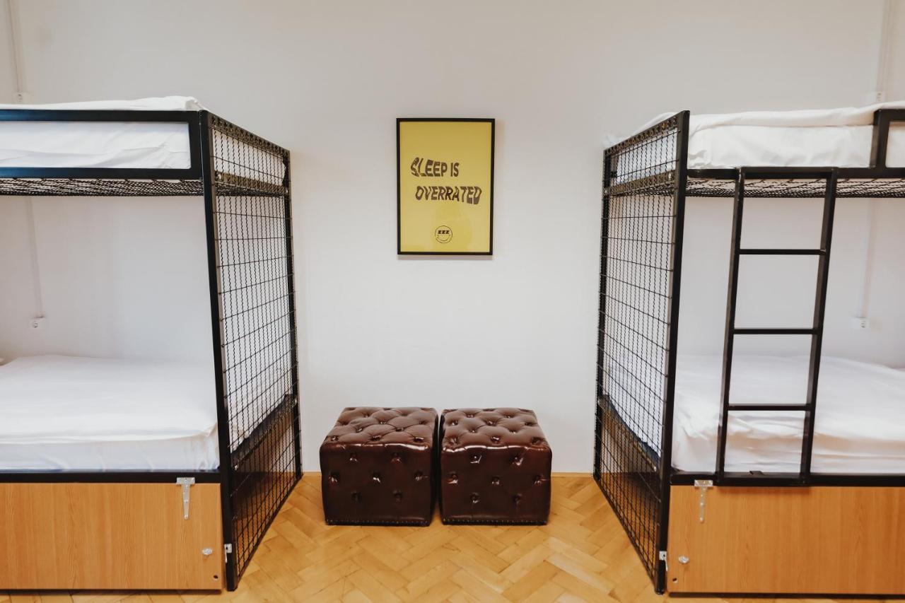 Party Hostel Zzz Ljubljana Ngoại thất bức ảnh
